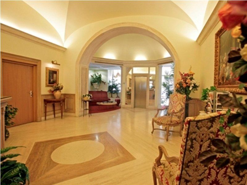 Flavia Hotel 3*