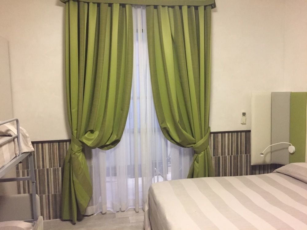 Hotel Flavia 3*
